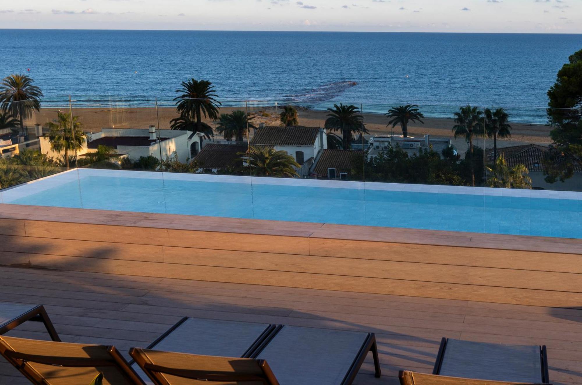 Albades Hotel & Spa (Adults Only) เบนิสกัสซิม ภายนอก รูปภาพ