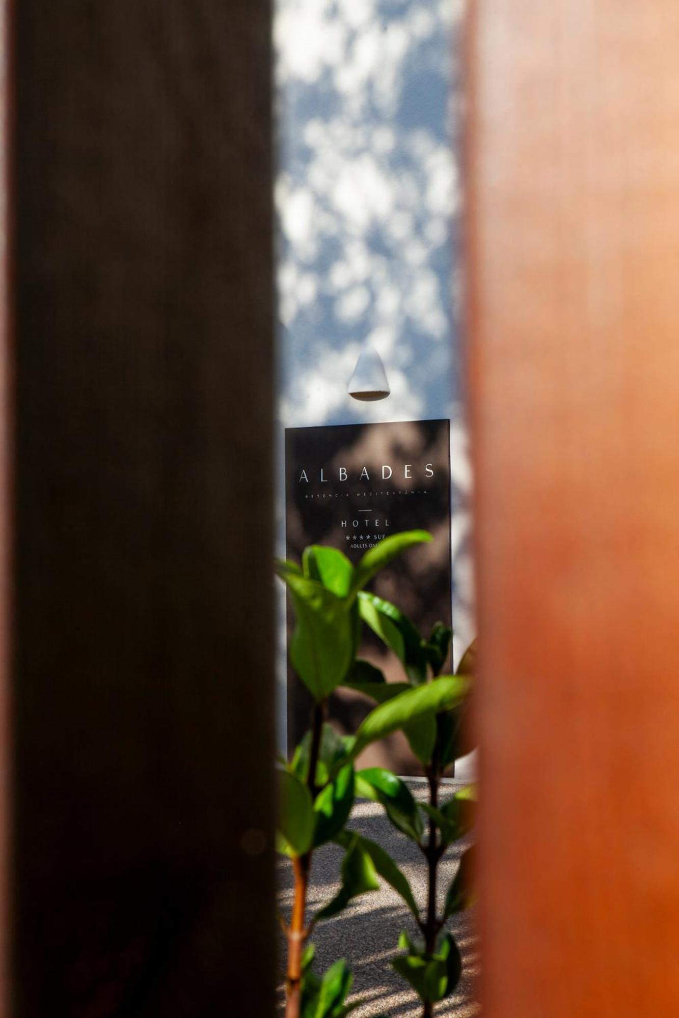 Albades Hotel & Spa (Adults Only) เบนิสกัสซิม ภายนอก รูปภาพ