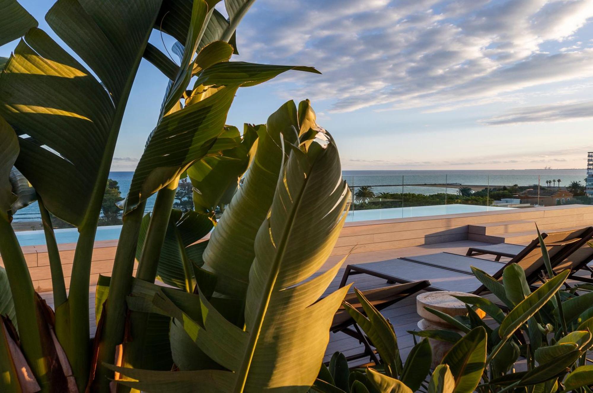 Albades Hotel & Spa (Adults Only) เบนิสกัสซิม ภายนอก รูปภาพ