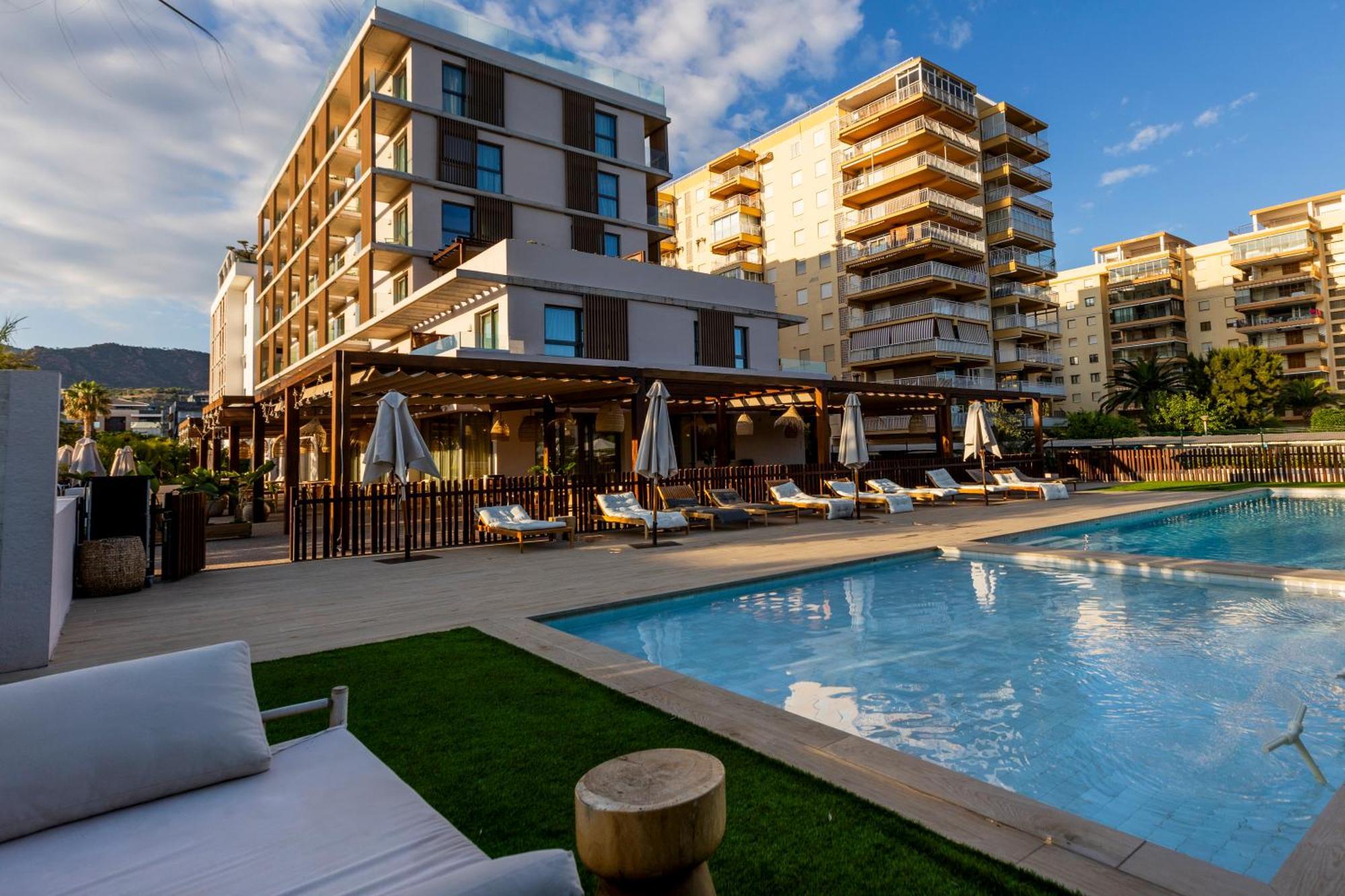 Albades Hotel & Spa (Adults Only) เบนิสกัสซิม ภายนอก รูปภาพ