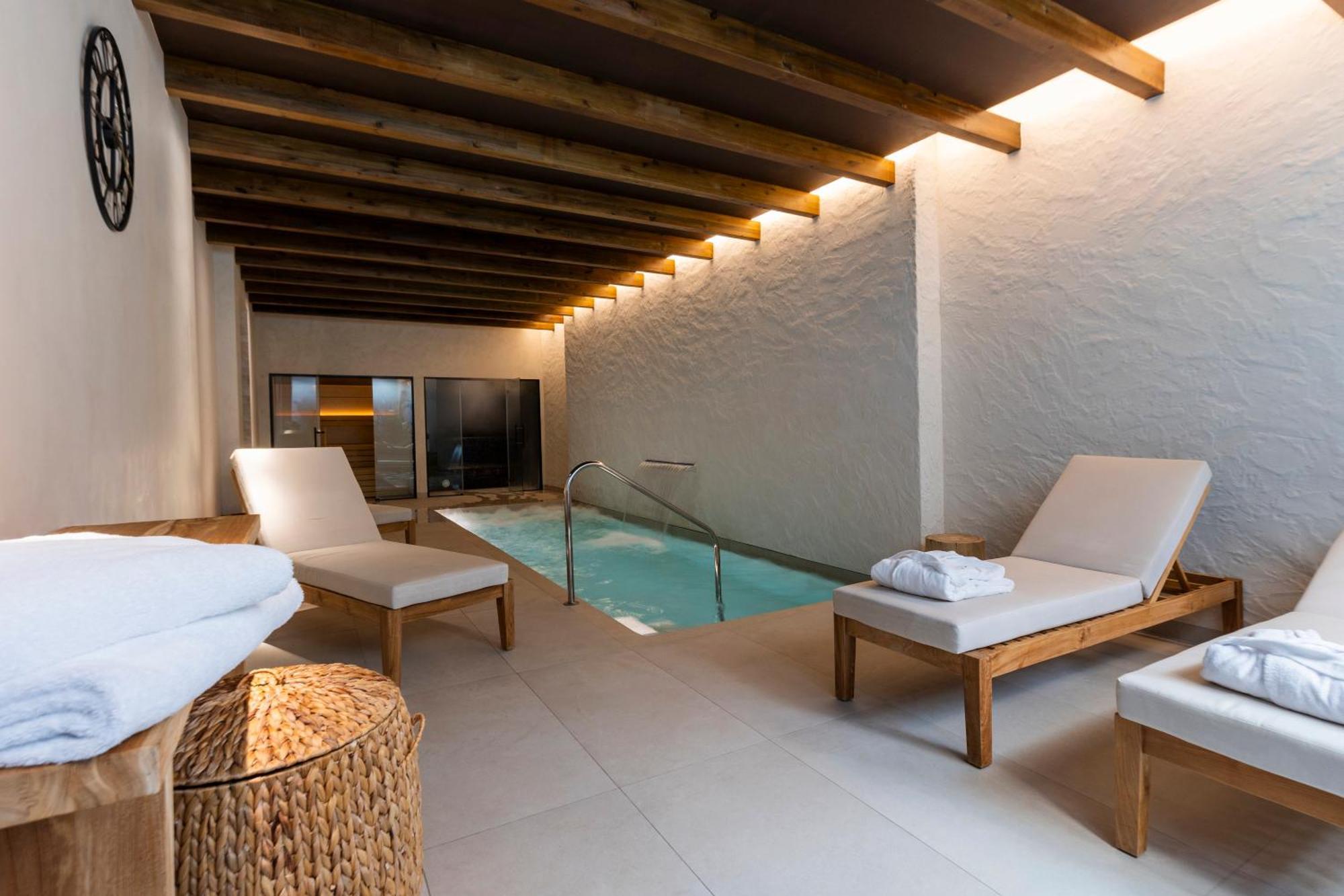 Albades Hotel & Spa (Adults Only) เบนิสกัสซิม ภายนอก รูปภาพ